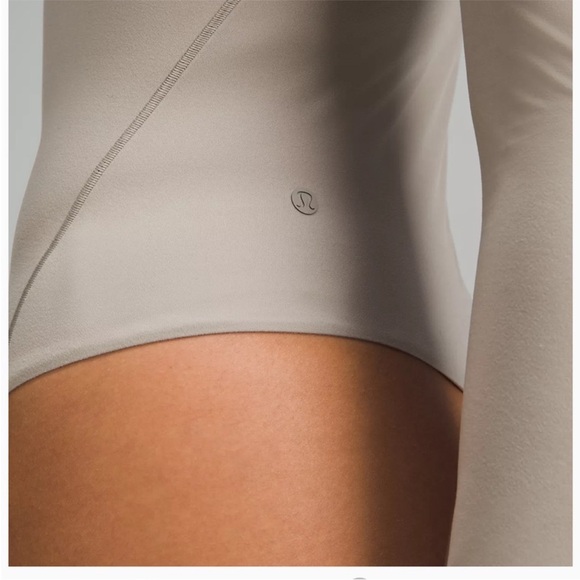 Seriously Soft Nulu Square-Neck Long-Sleeve - Picture 4 of 10